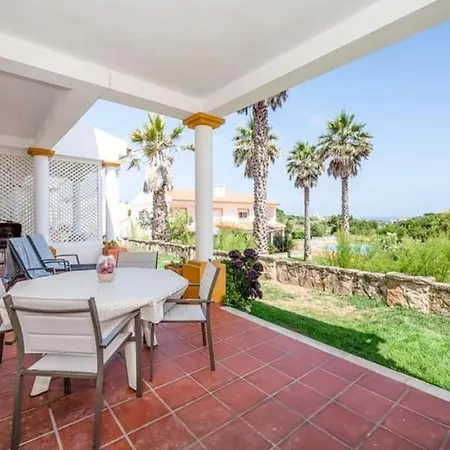Pool-golf-ocean In Del Rey